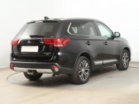 Mitsubishi Outlander  2.2 DI-D 