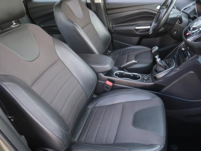 Ford Kuga  2.0 TDCi Titanium