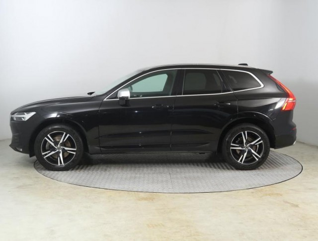 Volvo XC60  T5 AWD R-Design