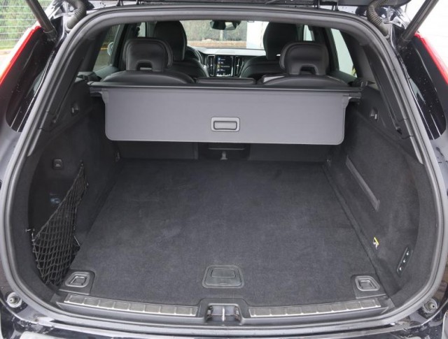 Volvo XC60  T5 AWD R-Design