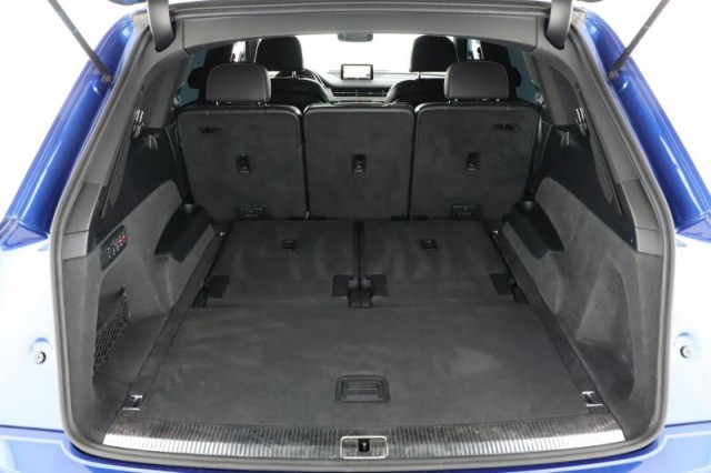 Audi Q7  3.0 TDI S-Line