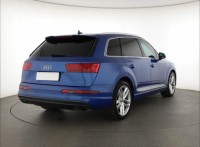 Audi Q7  3.0 TDI S-Line