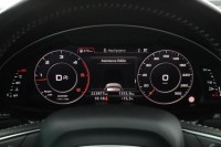 Audi Q7  3.0 TDI S-Line
