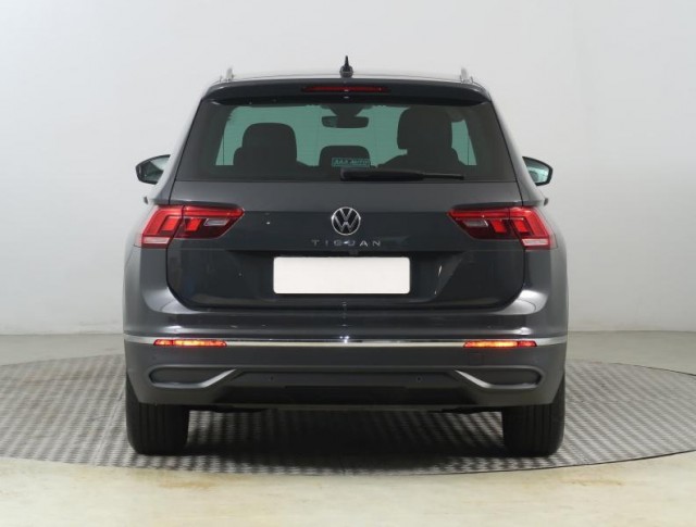 Volkswagen Tiguan  1.5 TSI Life