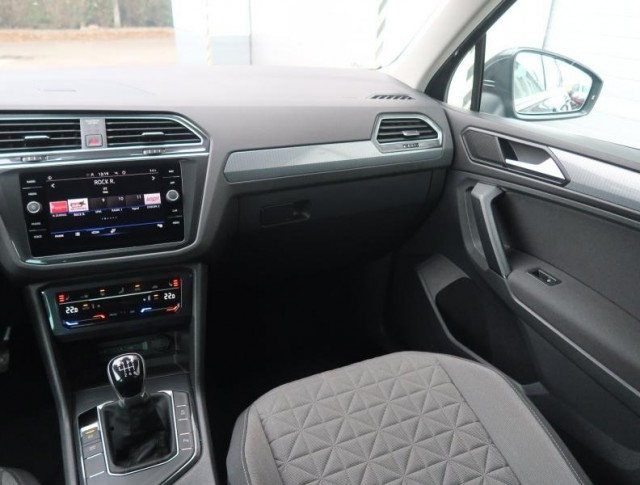 Volkswagen Tiguan  1.5 TSI Life