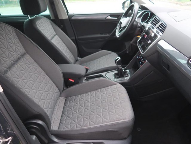 Volkswagen Tiguan  1.5 TSI Life