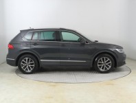 Volkswagen Tiguan  1.5 TSI Life