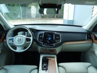 Volvo XC90  B5 AWD 