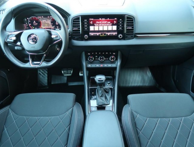 Škoda Karoq  1.5 TSI Sportline