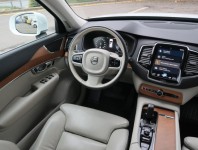 Volvo XC90  B5 AWD 