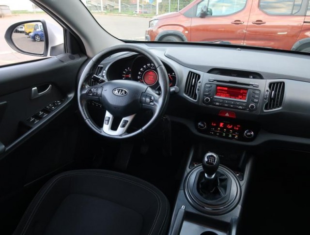 Kia Sportage  2.0 CRDi 