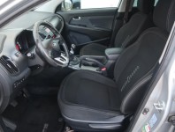 Kia Sportage  2.0 CRDi 