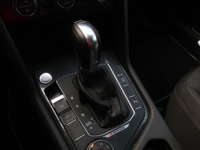 Volkswagen Tiguan  2.0 TDI 