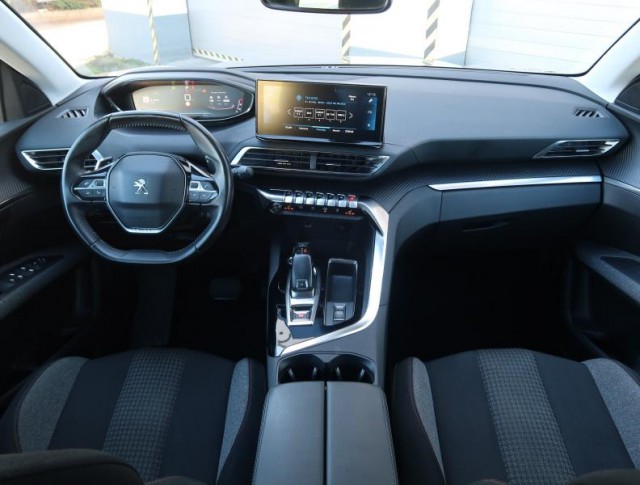 Peugeot 5008  1.5 BlueHDi Active