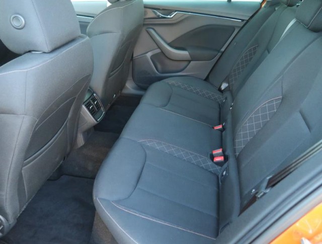 Škoda Kamiq  1.0 TSI Ambition Plus