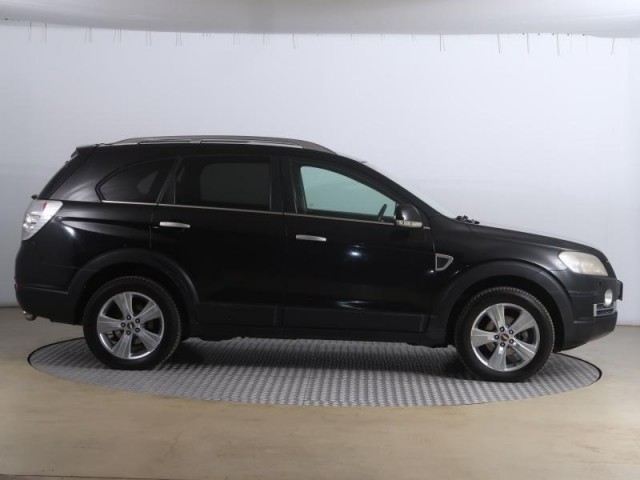 Chevrolet Captiva  2.0 D Comfort