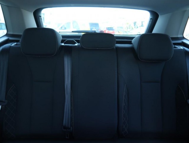 Škoda Kamiq  1.0 TSI 