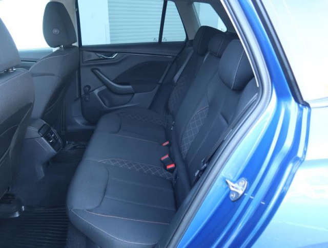 Škoda Kamiq  1.0 TSI 