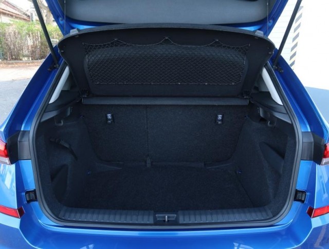 Škoda Kamiq  1.0 TSI 