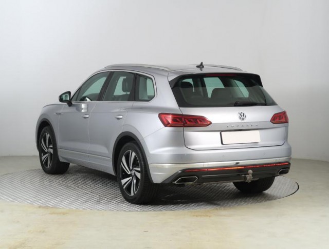 Volkswagen Touareg  3.0 TDI Elegance