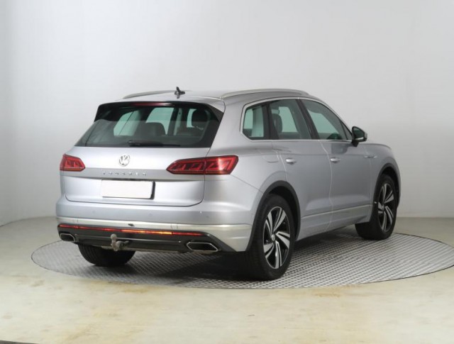 Volkswagen Touareg  3.0 TDI Elegance