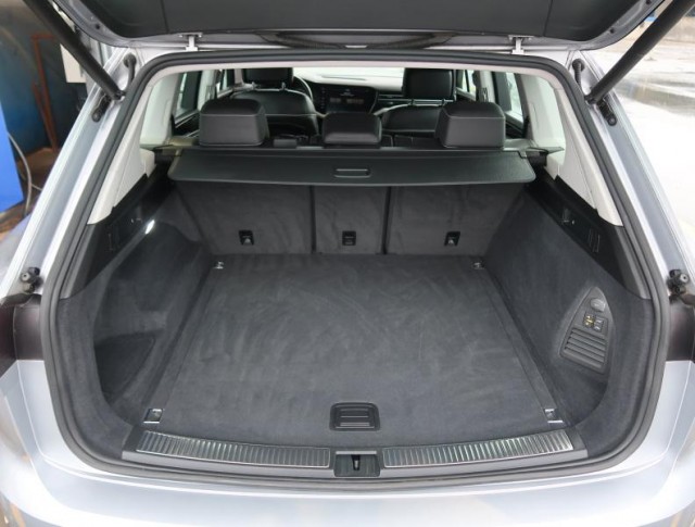 Volkswagen Touareg  3.0 TDI Elegance