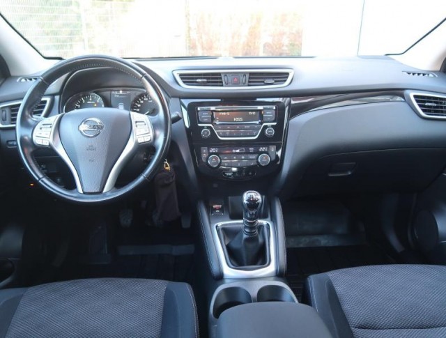 Nissan Qashqai  1.6 DIG-T Acenta