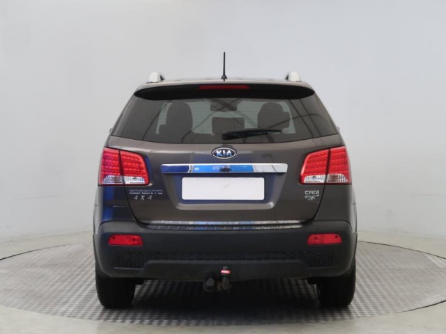 Kia Sorento  2.2 CRDi 