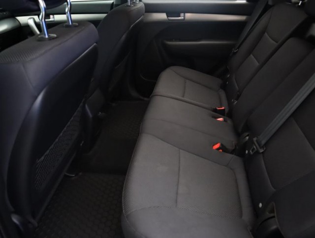 Kia Sorento  2.2 CRDi 