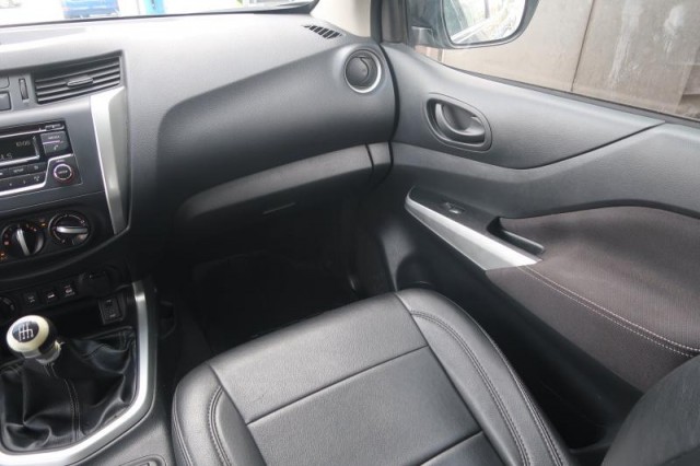 Nissan Navara  2.3 dCi 