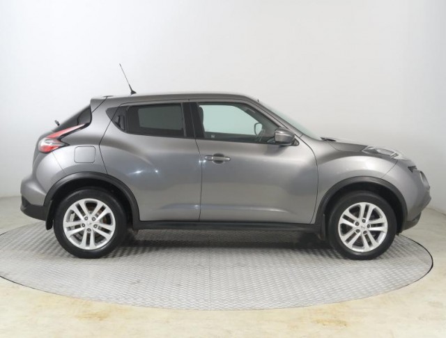 Nissan Juke  1.2 DIG-T Acenta