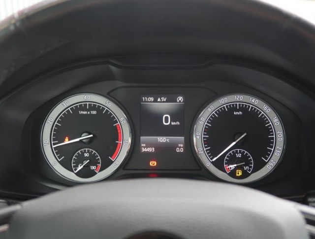 Škoda Karoq  1.5 TSI Style