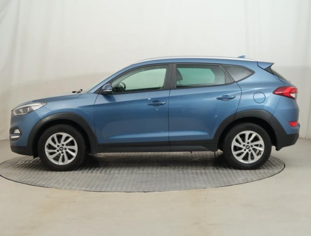 Hyundai Tucson  1.7 CRDi Adventure