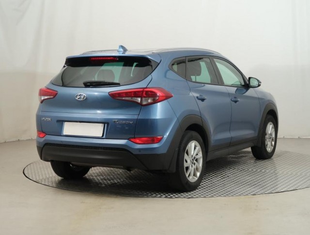 Hyundai Tucson  1.7 CRDi Adventure