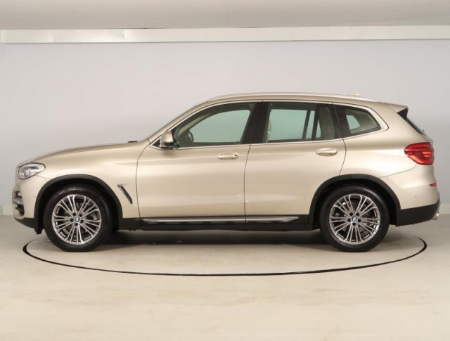 BMW X3  xDrive20i 
