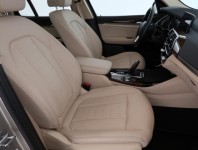 BMW X3  xDrive20i 