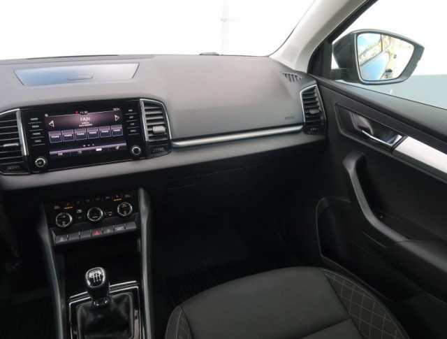 Škoda Karoq  1.5 TSI Ambition