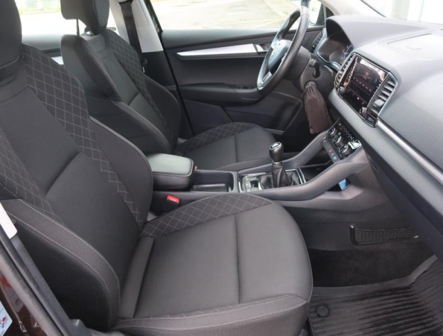 Škoda Karoq  1.5 TSI Ambition