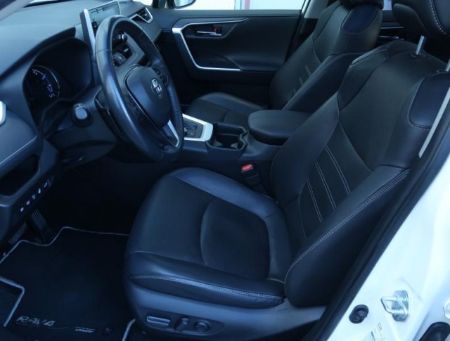 Toyota RAV 4  2.5 Hybrid Executive