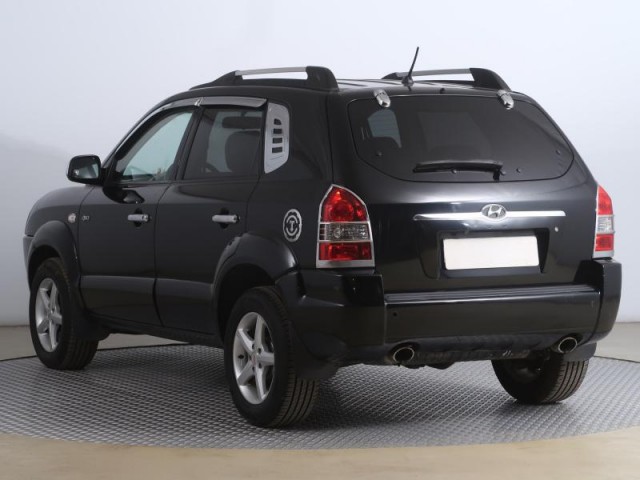 Hyundai Tucson  2.7 V6 