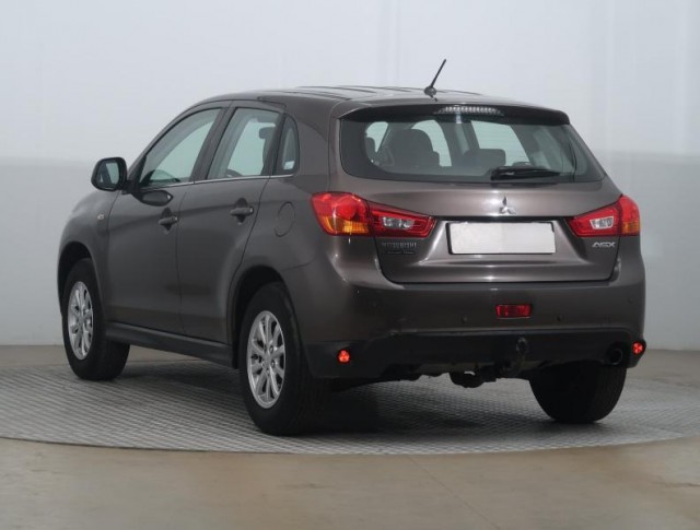 Mitsubishi ASX  1.6 MIVEC 