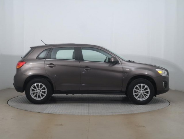 Mitsubishi ASX  1.6 MIVEC 