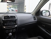 Mitsubishi ASX  1.6 MIVEC 