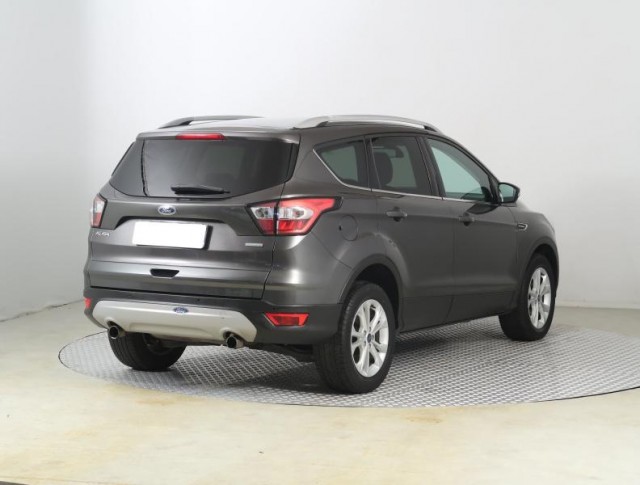 Ford Kuga  1.5 EcoBoost Titanium