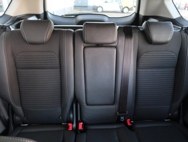 Ford Kuga  1.5 EcoBoost Titanium