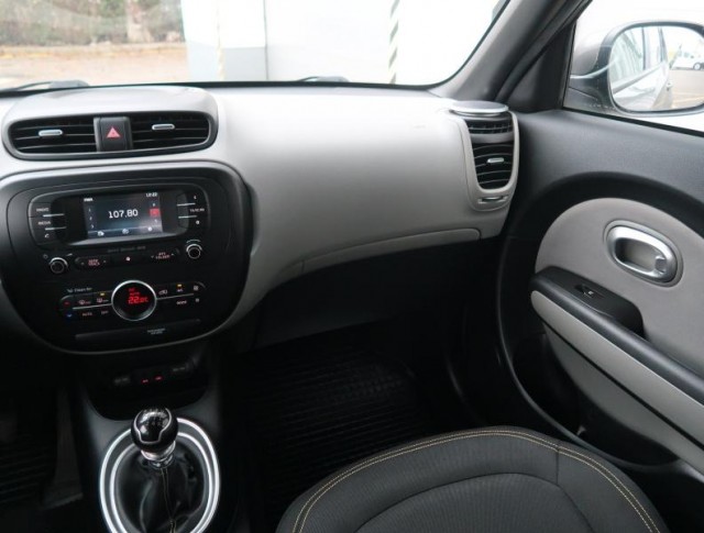 Kia Soul  1.6 CRDI 