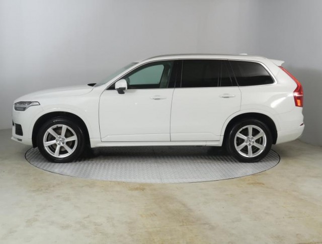 Volvo XC90  B5 AWD 