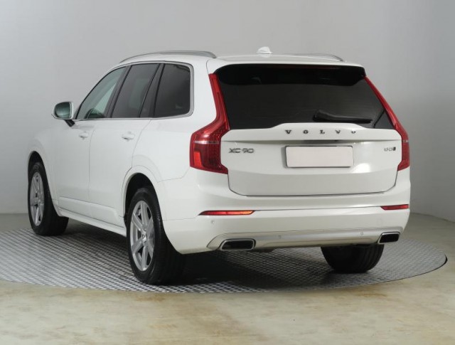 Volvo XC90  B5 AWD 