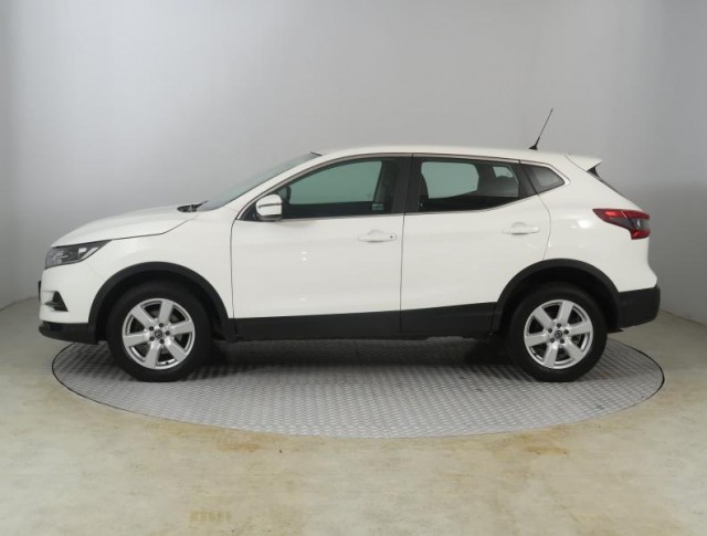 Nissan Qashqai  1.3 DIG-T 