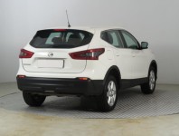 Nissan Qashqai  1.3 DIG-T 